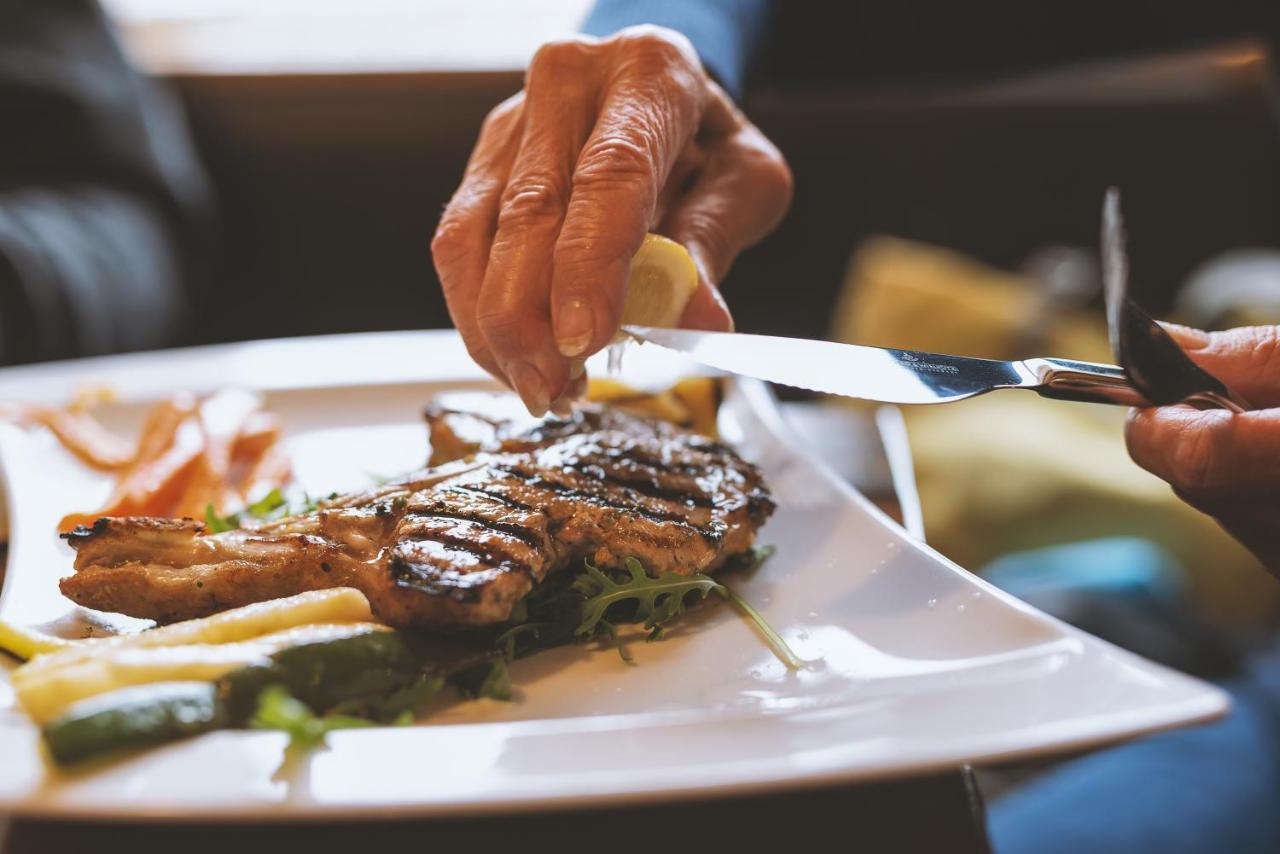 Zum Kleinen Italiener - Ristorante Pizzeria Pension Гайнберг Екстериор снимка